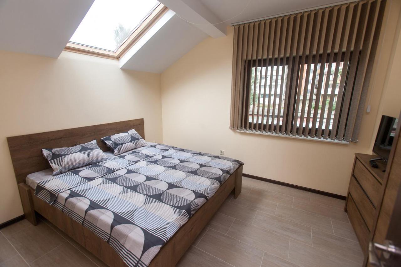 Family House - Free Parking Guest house 3*