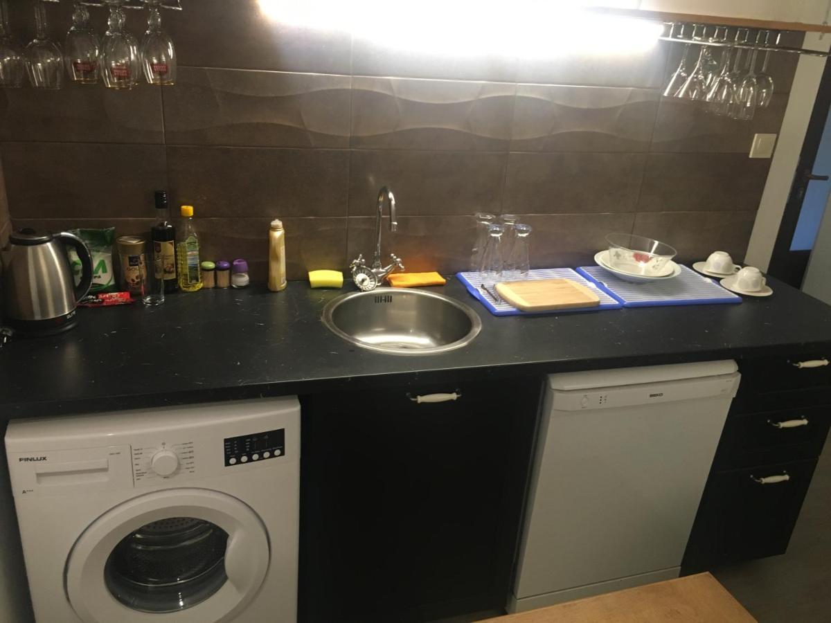 Family House - Free Parking Affittacamere 3*